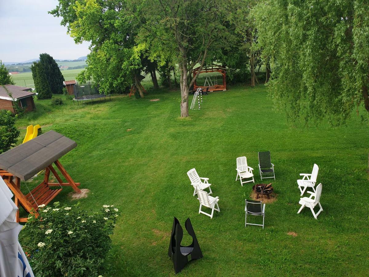 Landhaus Zum Mushof Hotel Wethen Екстериор снимка