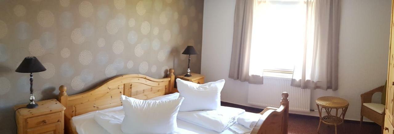 Landhaus Zum Mushof Hotel Wethen Екстериор снимка